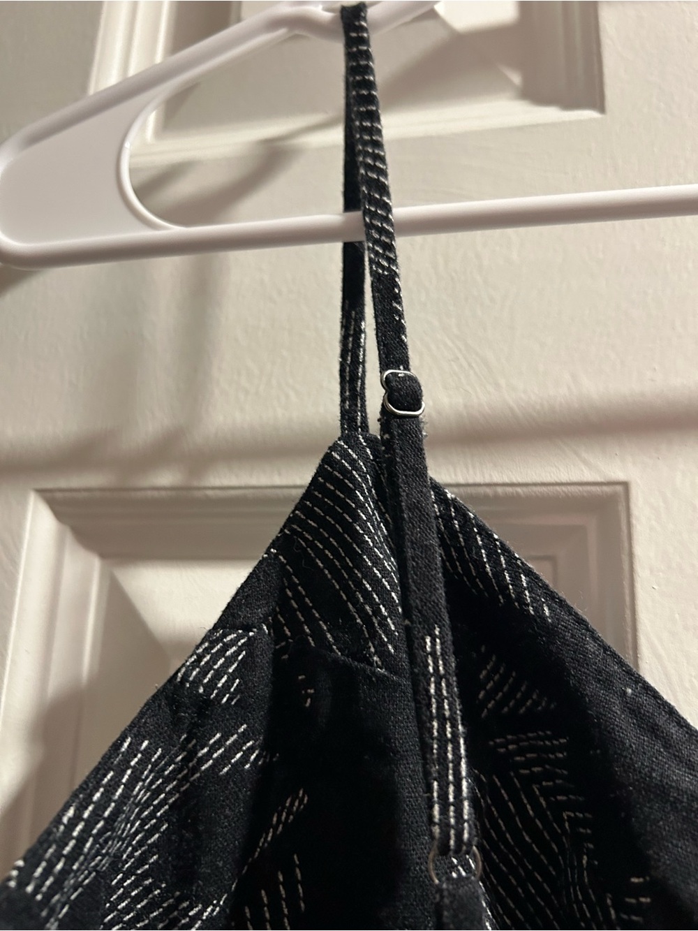 Universal Thread Linen Tank Top - Picture 4 of 5